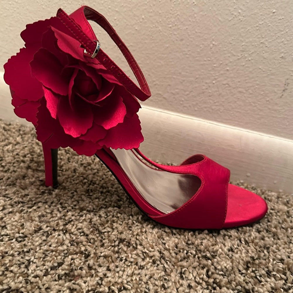 Red Satin Size 10 heels with satin flower on ankle.